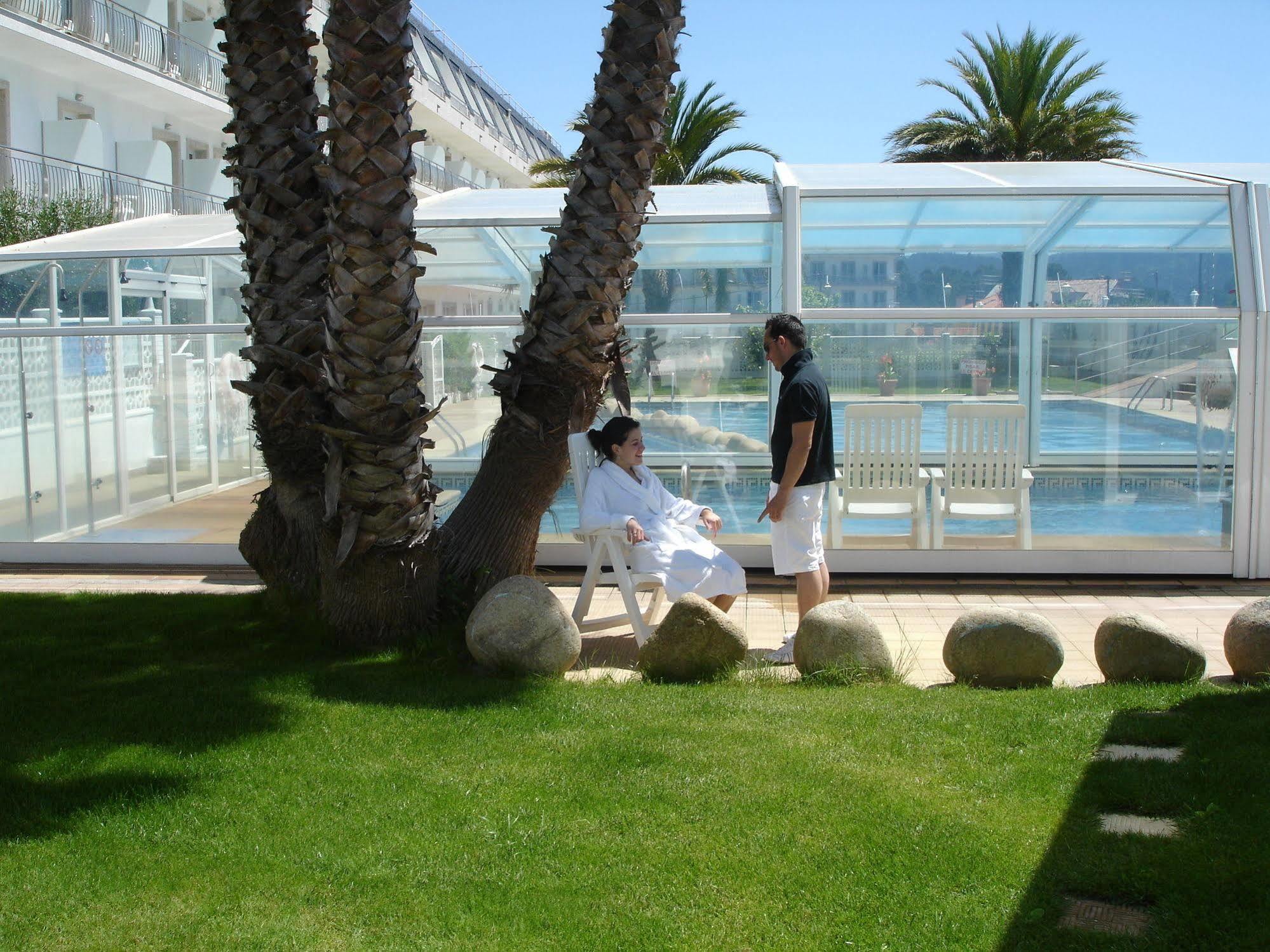 Hotel Nuevo Vichona Sanxenxo Dış mekan fotoğraf